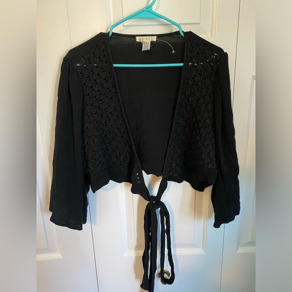 Festi brand black knit shrug with long tie and crochet detail. Size 3x